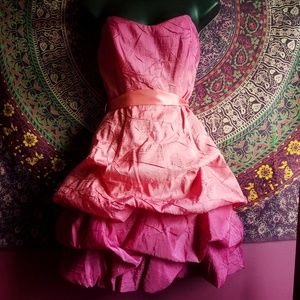 💕Gorgeous Pink Ombre Dress💕